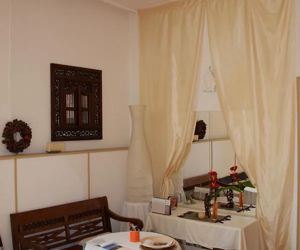 Отель Icc Pfaelzer Hof - & Seminarhaus Шёнау